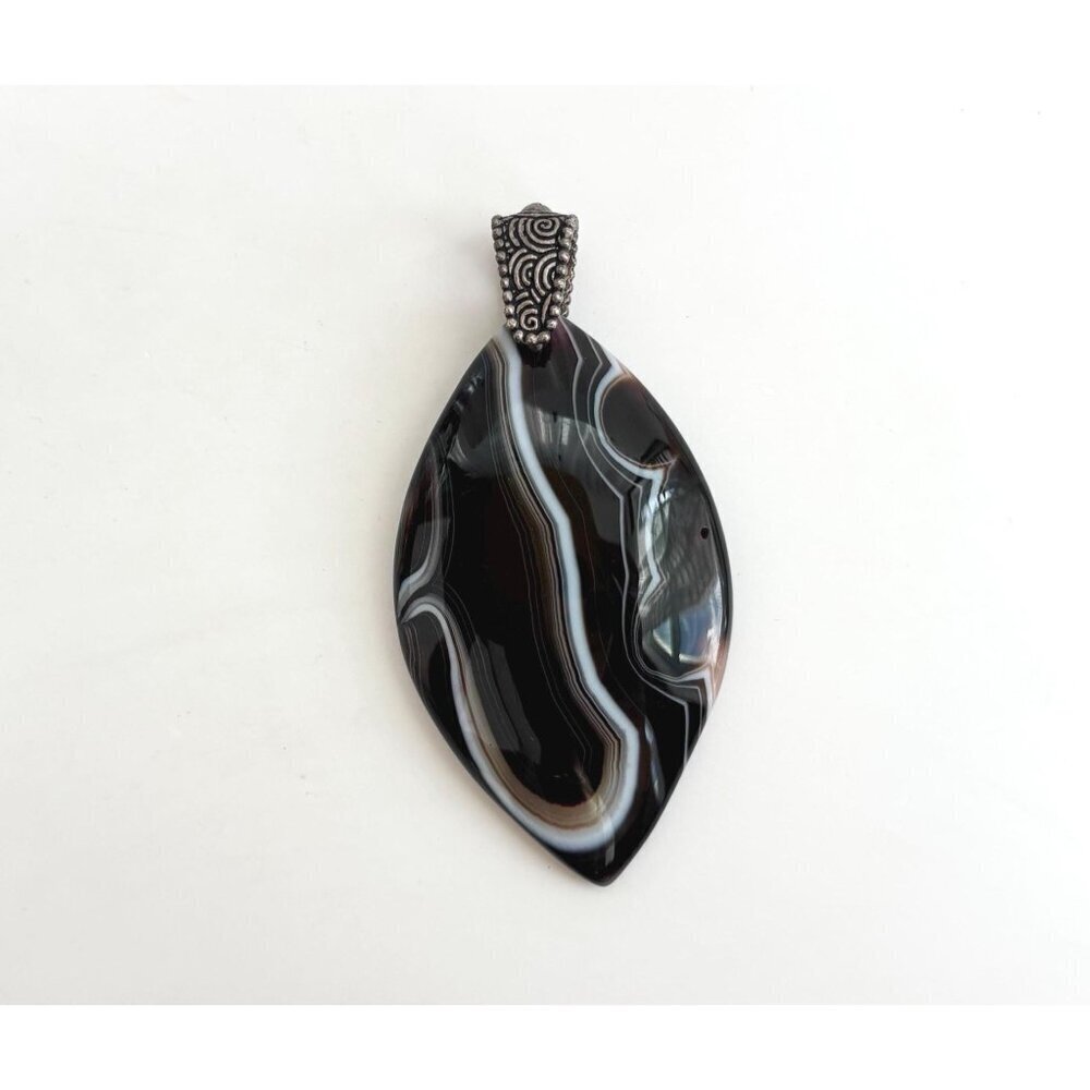 Black & White Marquise Banded Agate Crystal Oval Large Silver Vintage Pendant